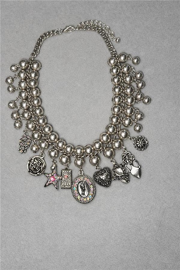 Connell Çok Sıralı İnci Figür Uçlu Vintage Stil Kolye